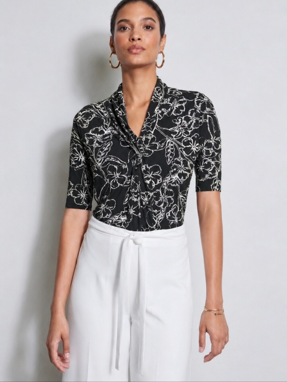 Tahari Black Floral Tie-Neck Women's Top Size PL NWT
